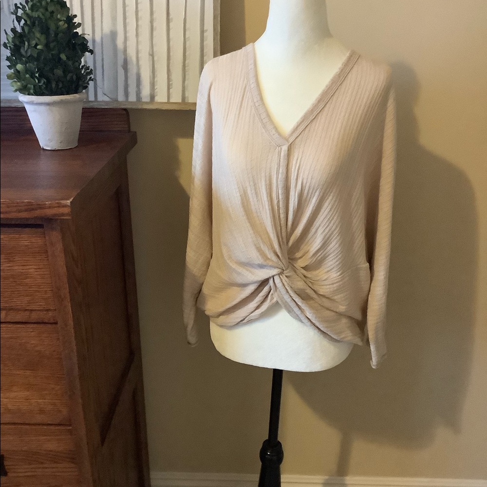 Hummingbird Summer Sweater Size M